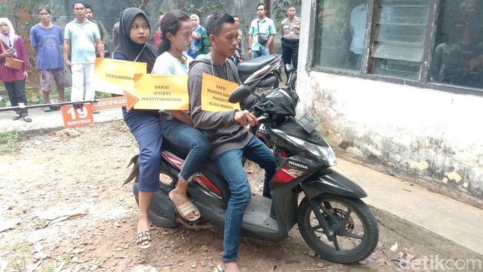 Rekonstruksi Pria Tewas Usai Dianiaya Pacar di Purworejo, Ibu Korban Histeris